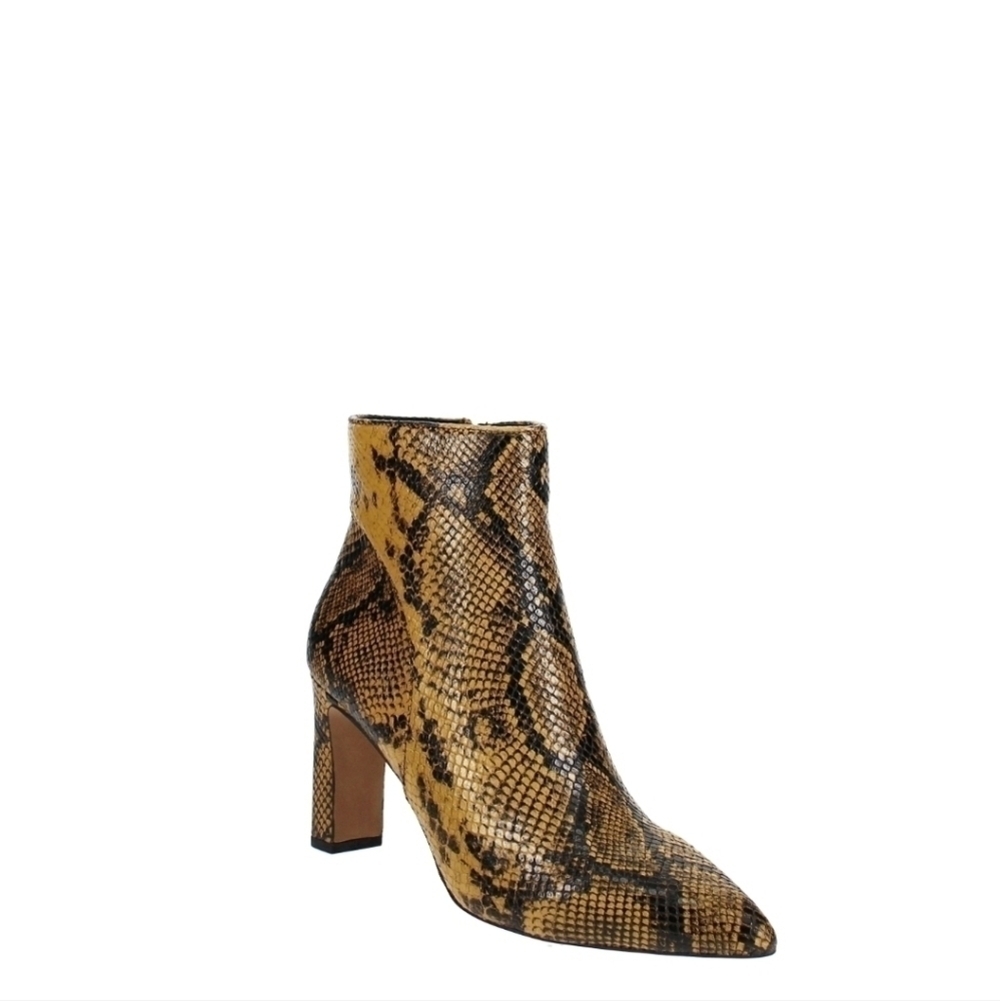 Steve Madden sz 7 yellow black snake skin boots Jenn heels